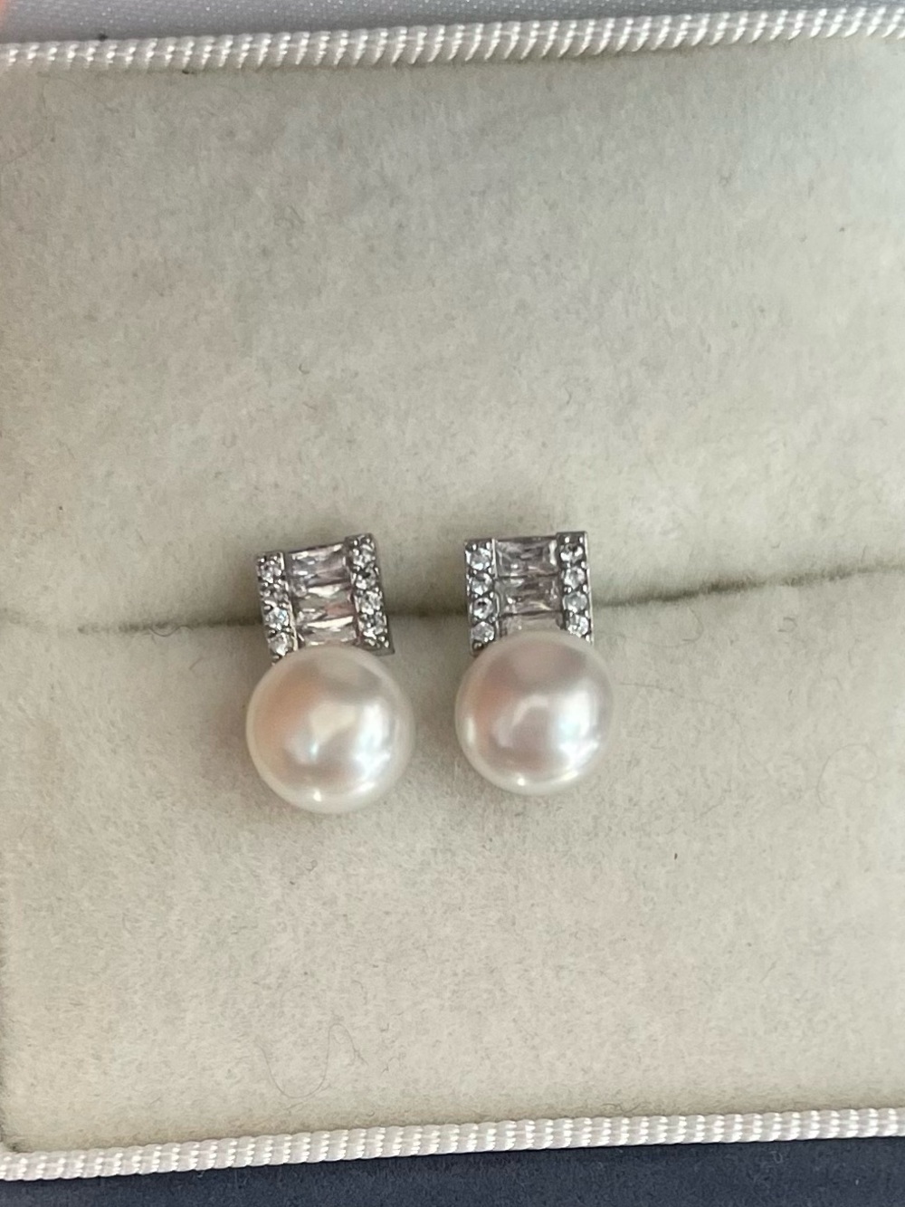 Freshwater Pearl Drop Stud Earrings with Crystal Accents - 925 silver posts